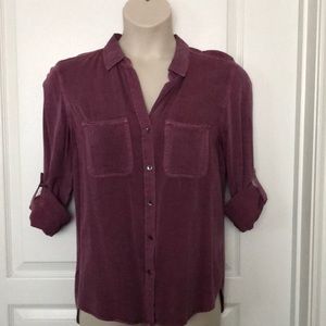 Women’s Rock & Republic button up long or 3/4 sleeve mauve shirt